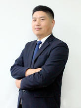 吕鹏